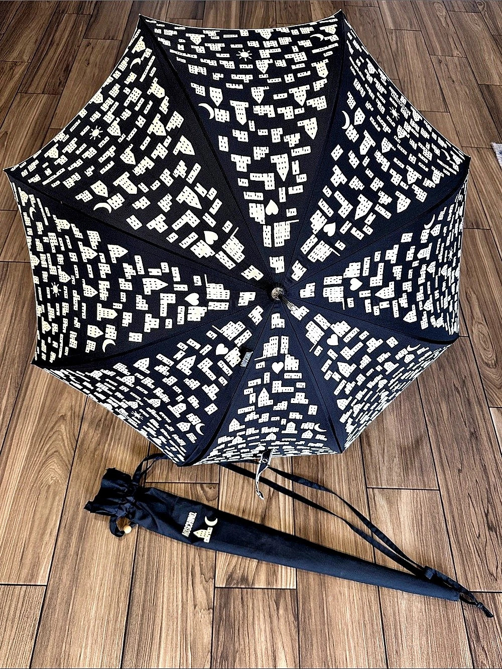 Brand New Moschino Black & White Geometric Umbrella